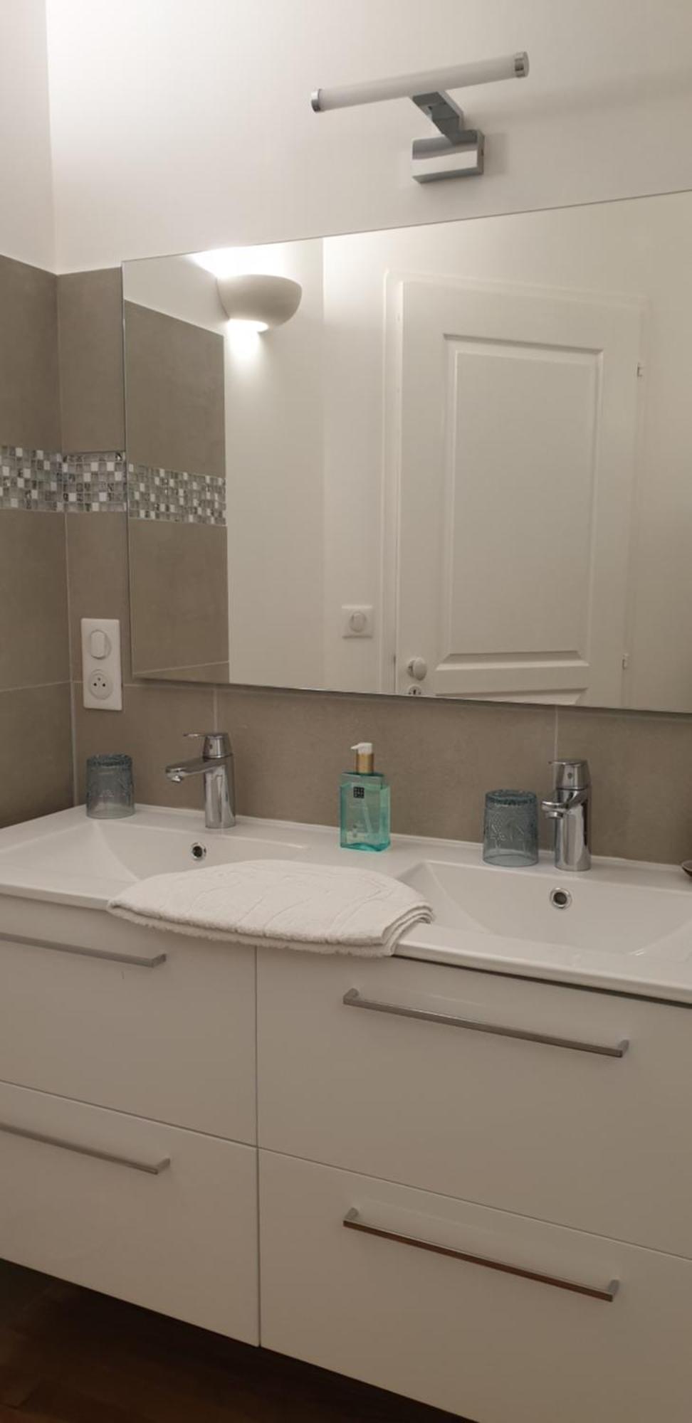 Bed and Breakfast La Tour Noble Saint-Saturnin  Екстер'єр фото